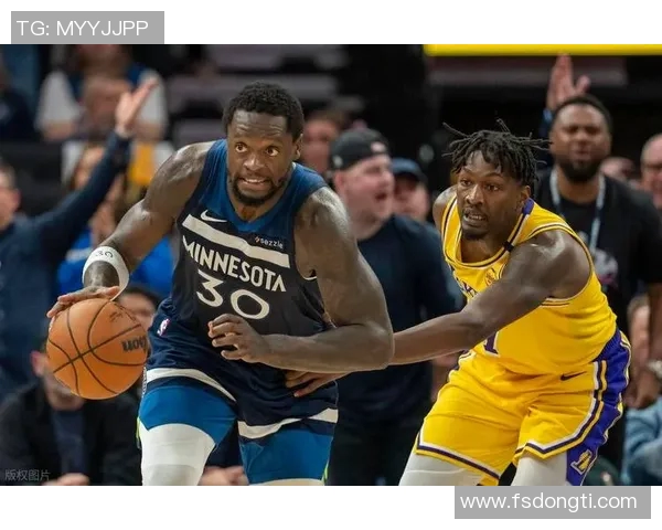 湖人两争议点终于齐爆！拉拉维亚打成顶级3D，克内克特自信回归！